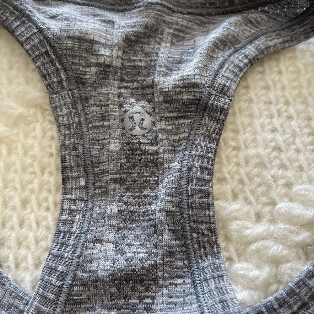 Swiftly Tech Racerback‎ tank Top - Picture 8 of 9